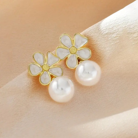 NWOT - Gold and White Floral Pearl Drop Earrings - Picture 2 of 7